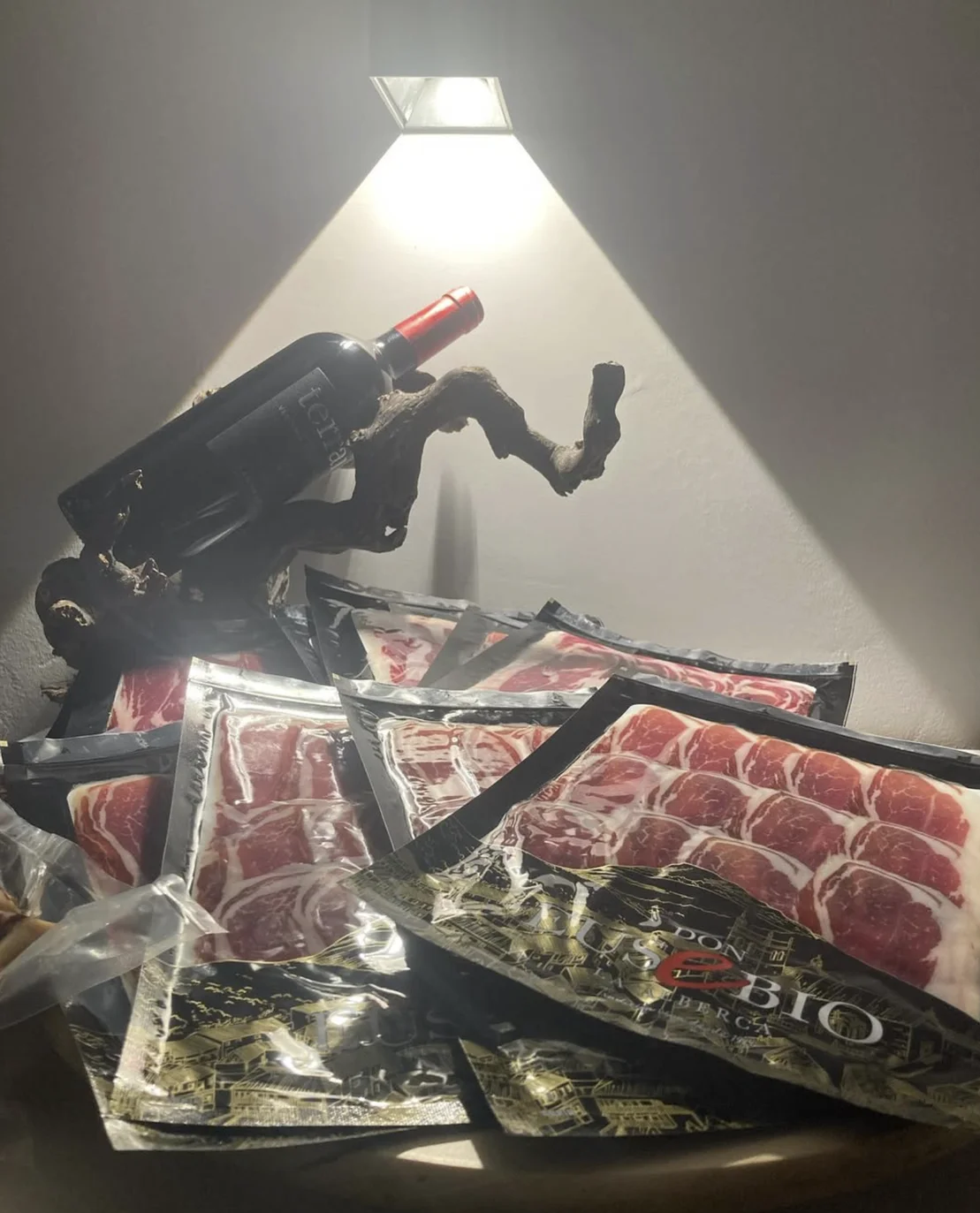 Sobres de jamón ibérico envasados al vacío